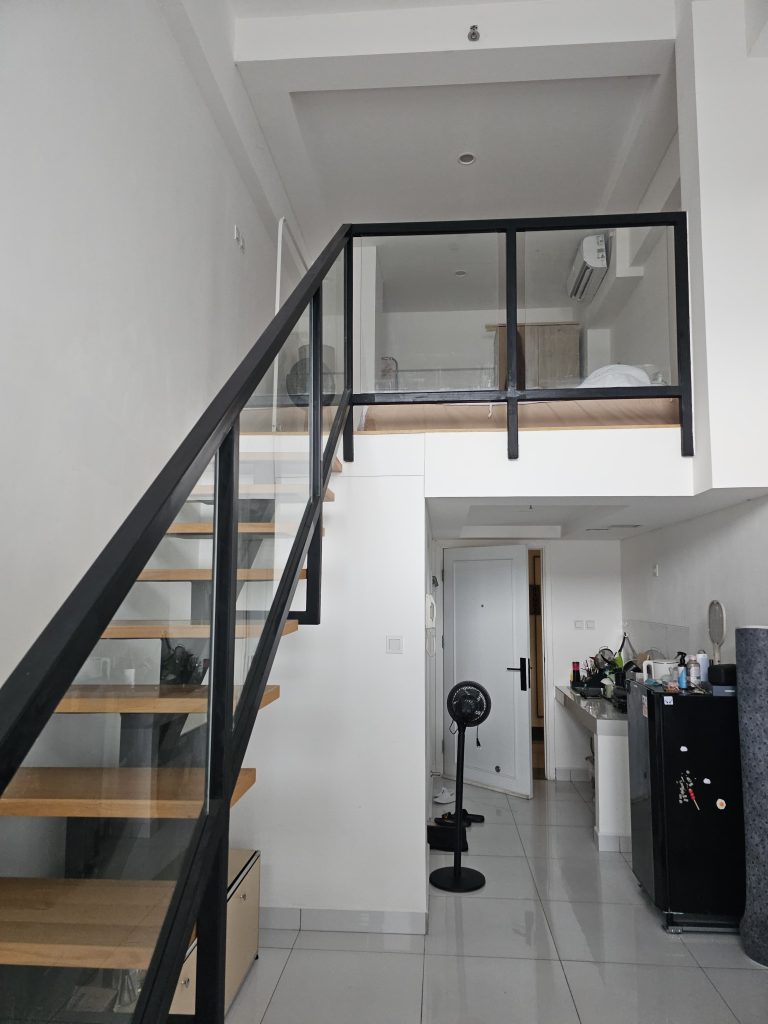 Dijual Apartemen Mezzane Non Furnish di Kingland By Rumah Chinida
