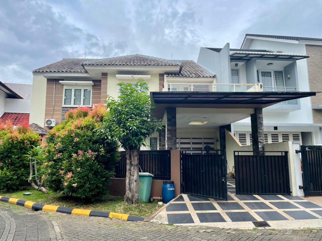 Dijual Rumah Hadap Barat Daya di Puspita Loka BSD By Rumah Chinida