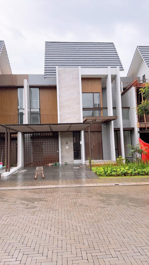 Dijual Rumah Hadap Selatan di Cluster Aeris CGS By Rumah Chinida