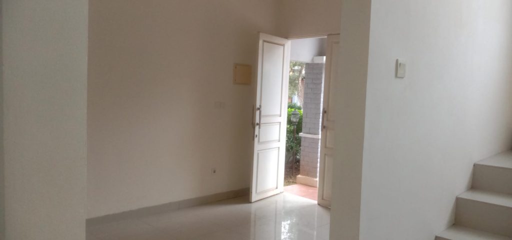 Disewakan Rumah 2 Lantai Uk 10×18 Cluster Alicante By Rumah Chinida