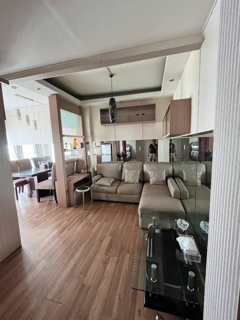 Dijual Apartemen 2BR Furnished di Sudirman Park By Rumah Chinida