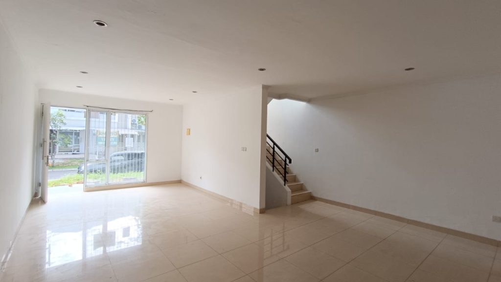 Disewakan Rumah Hadap Timur Laut Cluster Azalea By Rumah Chinida