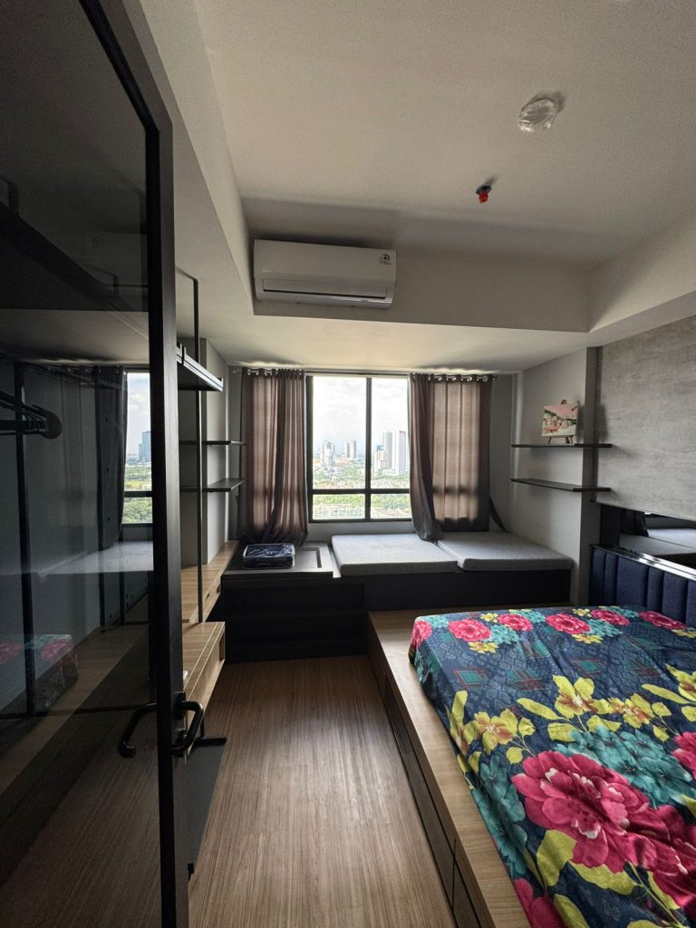 Disewakan Apartemen 1BR Full Furnished di Collins By Rumah Chinida