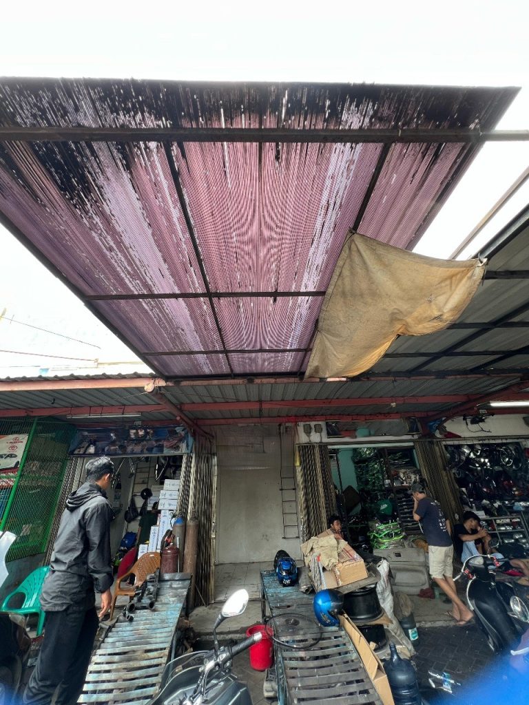 Dijual Kios Pusat Onderdil Kawasan Ramai BSD By Rumah Chinida