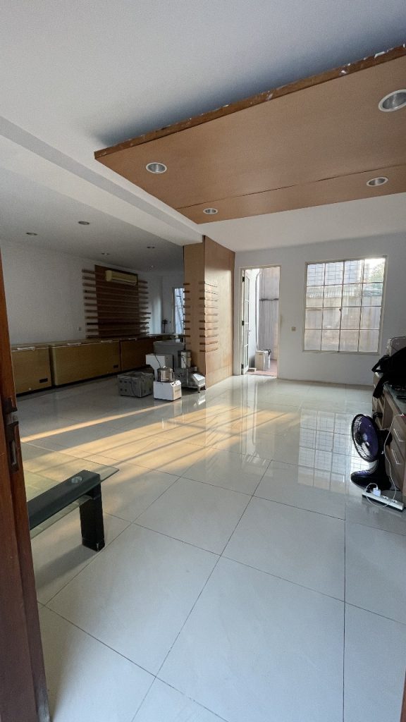 Dijual Rumah Gandeng Unit A, Cluster Taman Spain By Rumah Chinida