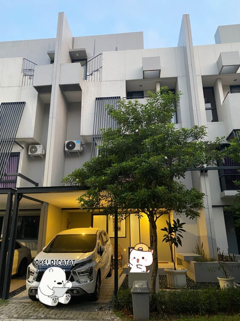 Disewakan Rumah 3.5 Lantai di Tabebuya, BSD By Rumah Chinida