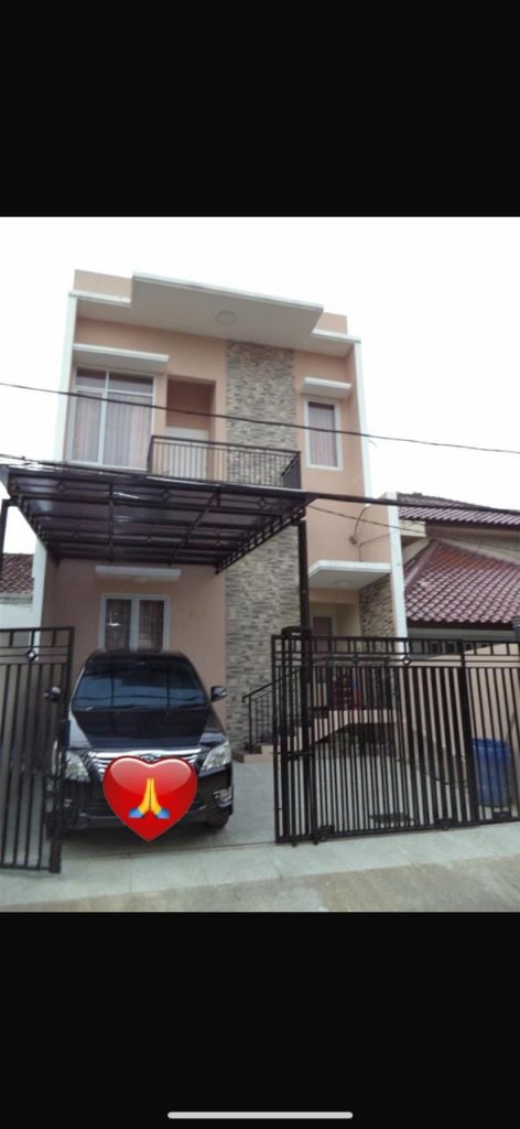 Dijual Rumah Kostan 8 Kamar Furnish di Sektor 8B By Rumah Chinida