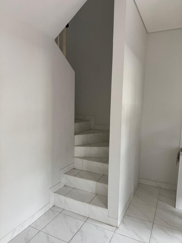 Dijual Rumah HGB 5×8 2 Lantai di Malibu Village By Rumah Chinida