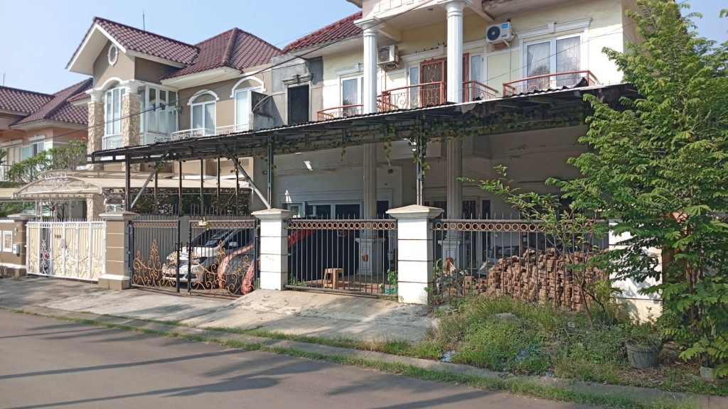 Disewakan Rumah di Komplek Villa Melati Mas By Rumah Chinida (LL)