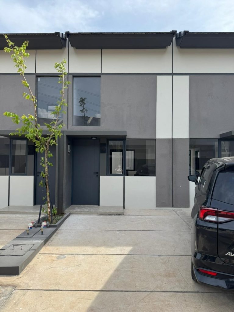 Disewakan Rumah di XYZ Trail Park Serpong By Rumah Chinida (Jb)