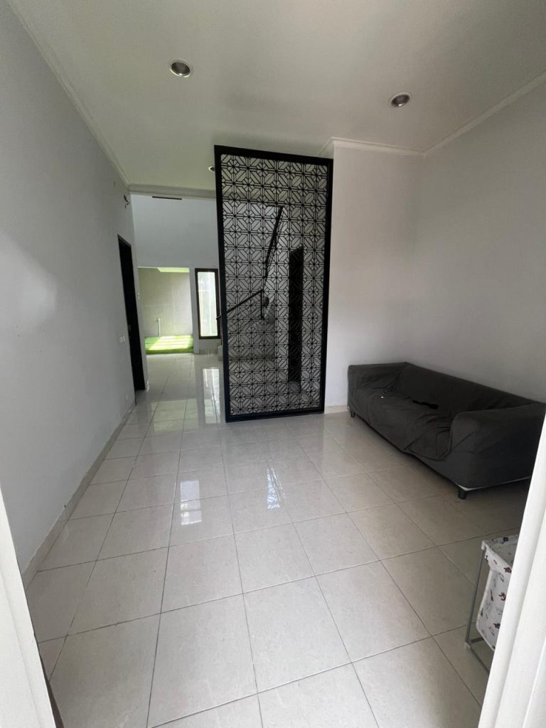 Dijual Rumah SHM Uk 7×18 di Cluster Newton By Rumah Chinida (Dw)