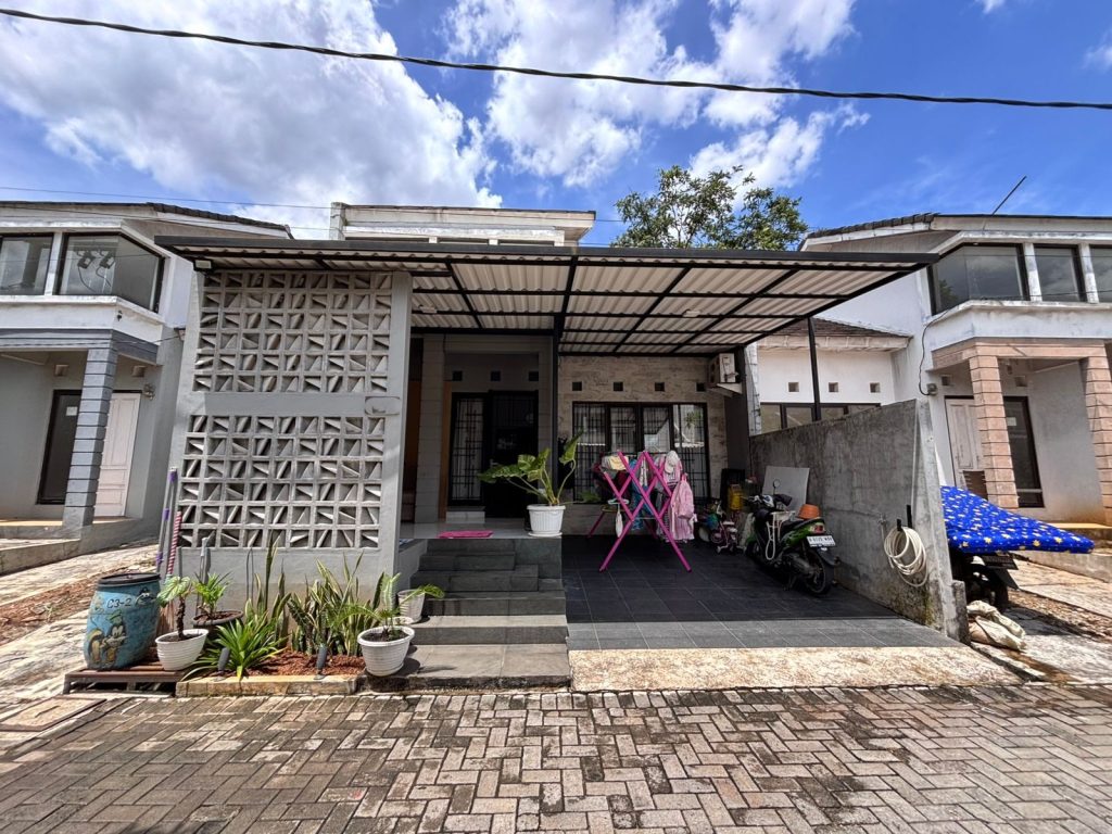 Dijual Rumah di Perumahan Grand Pakis, Bogor By Rumah Chinida (Nd)
