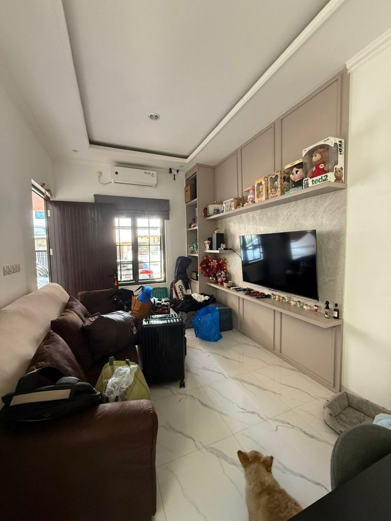 Dijual Rumah SHM di Regensi Melati Mas By Rumah Chinida (Ay)