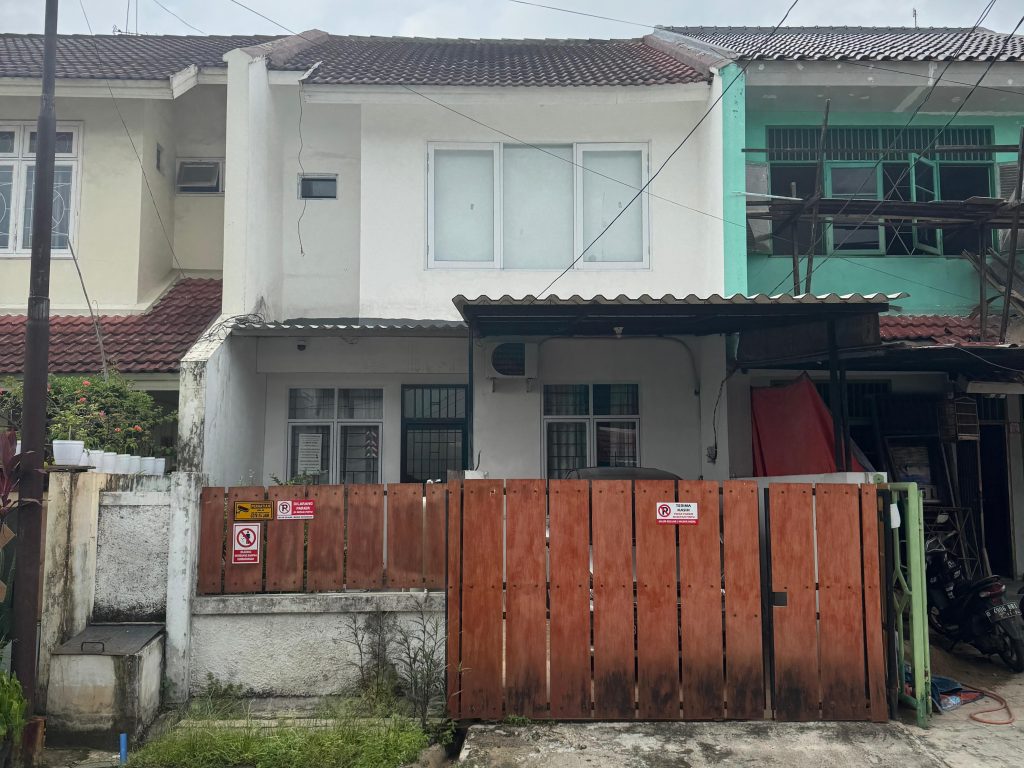 Dijual Rumah Uk 6×18 Bagus di Sektor 1E By Rumah Chinida (Jb)