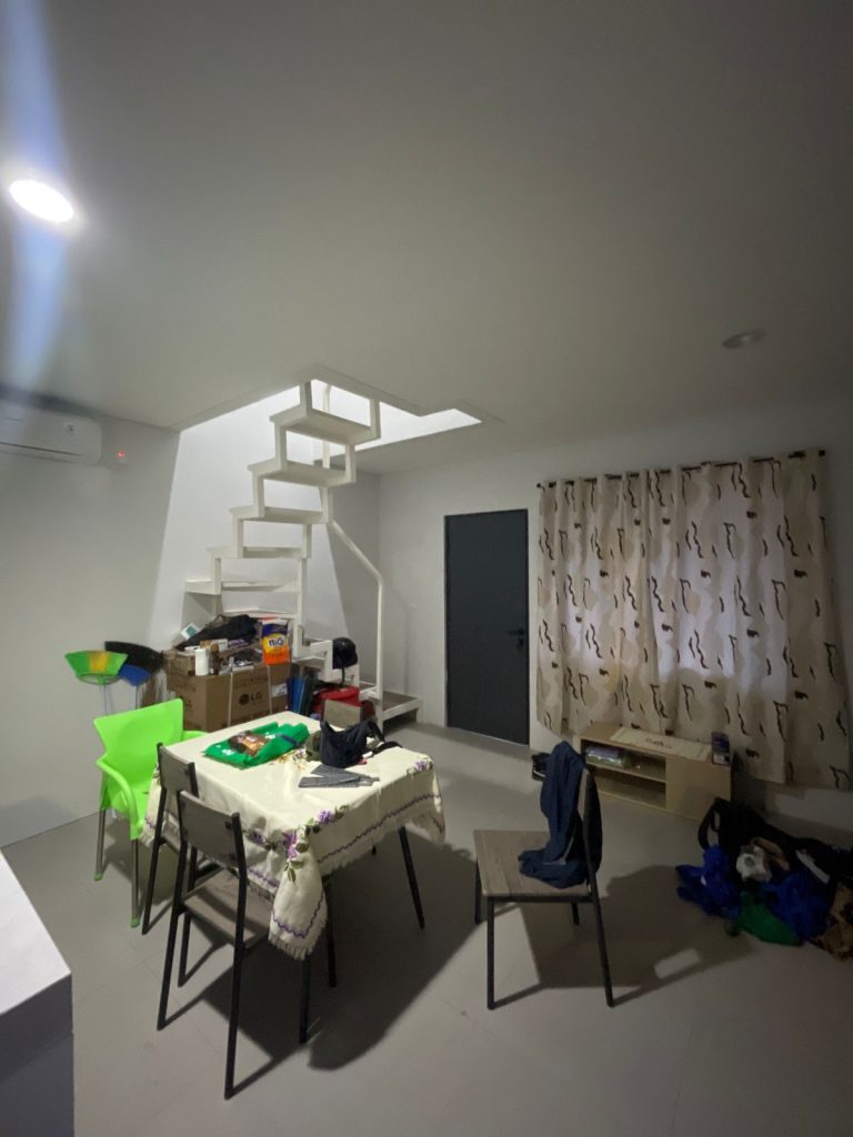 Dijual Rumah Semi Furnish di Park Serpong By Rumah Chinida (Dw)