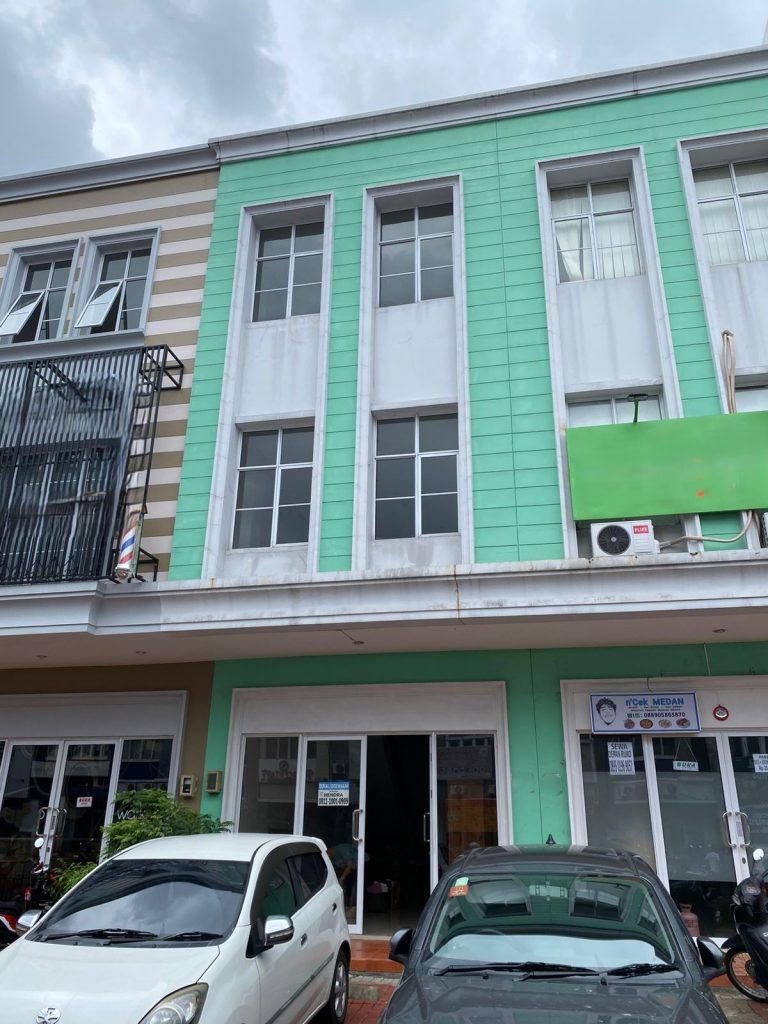 Disewakan Ruko 3 Lantai di Neo Piazza By Rumah Chinida (He)