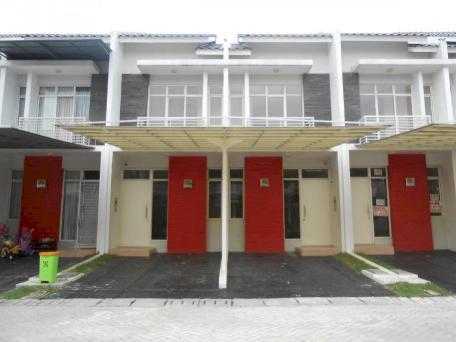 Disewakan Rumah 2 Lantai di Cluster Amerika By Rumah Chinida (Dw)