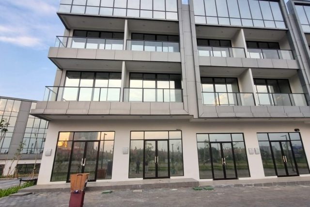 Disewakan Rukan Hook di Mega Kuningan Pik2 By Rumah Chinida (Yt)