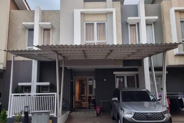 Dijual Rumah Semi Furnish 2 Lantai di Rossini By Rumah Chinida (Dw)