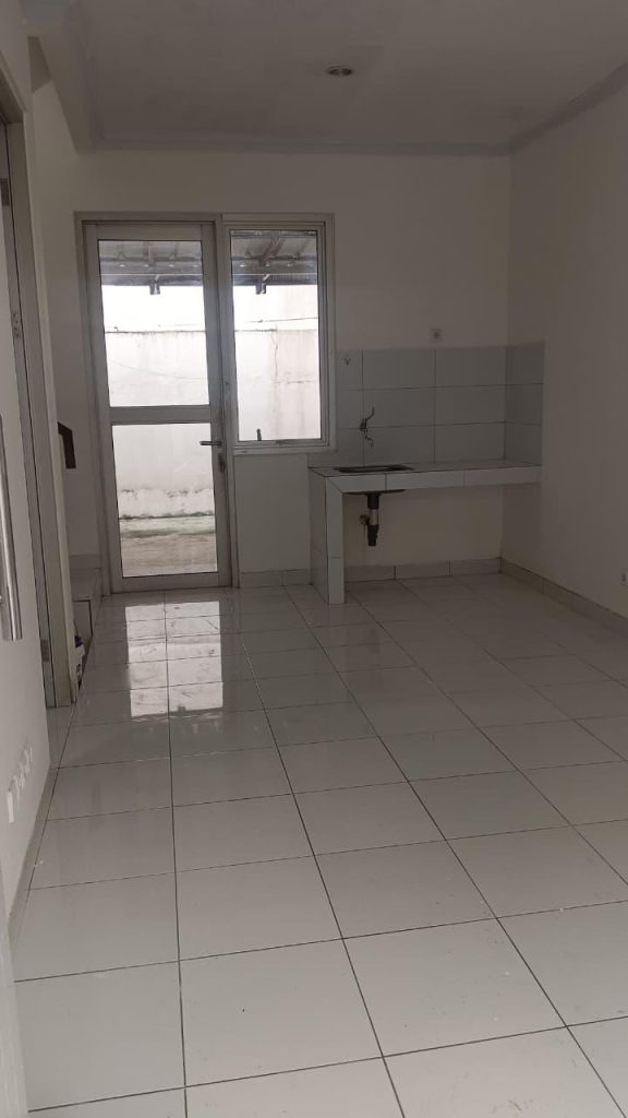 Disewakan Rumah Napoli Village di Sektor 7B By Rumah Chinida (Jb)