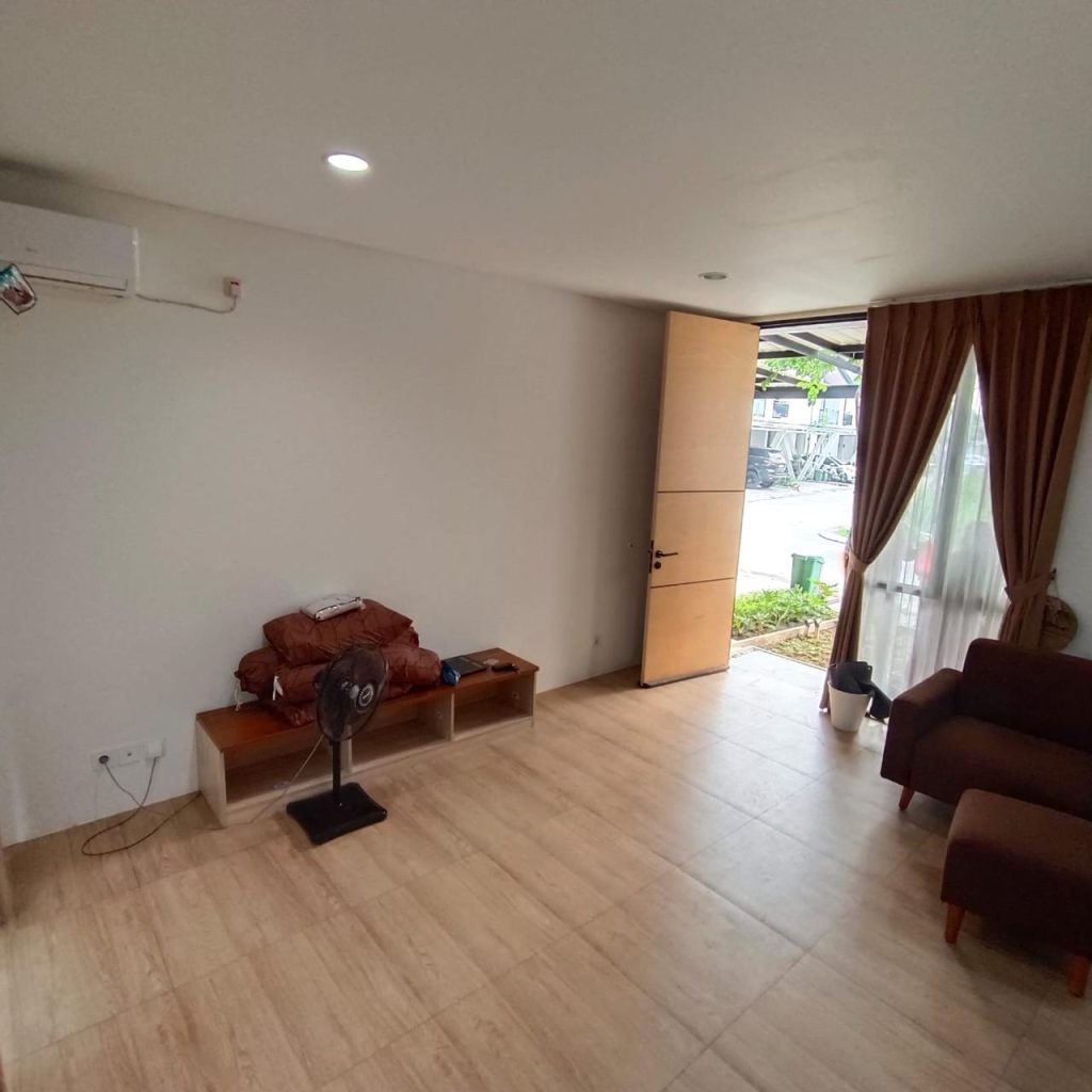 Dijual Rumah di Cendana Parc, Lippo Village By Rumah Chinida (Ay)