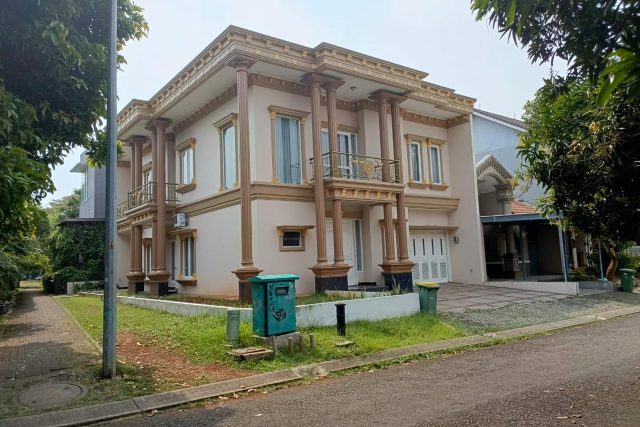 Dijual Rumah SHM Hadap Selatan di Kencana Loka By Rumah Chinda (Dw)