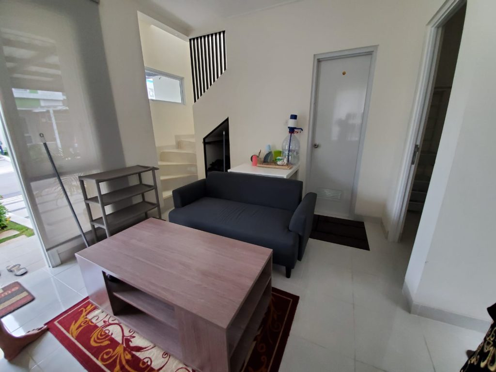 Disewakan Rumah Hook di Cluster Martinez By Rumah Chinida (Jb)