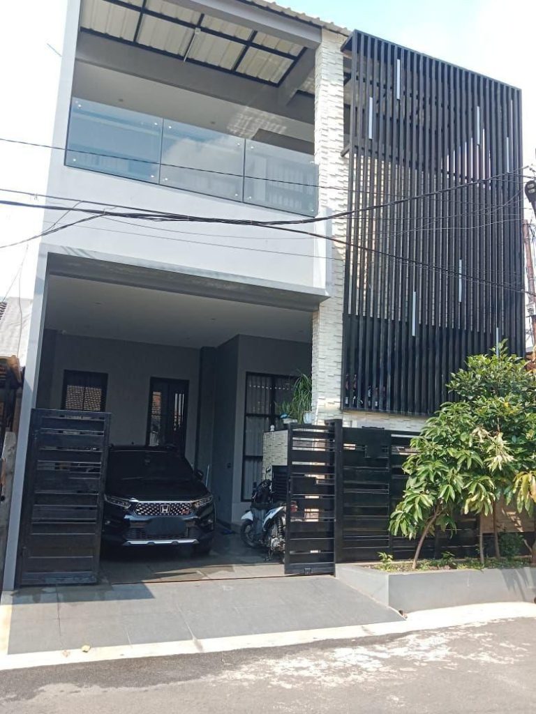 Dijual Rumah SHM di Taman Kencana, Cengkareng By Rumah Chinida (Rt)