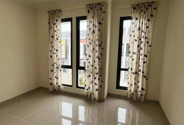 Dijual Rumah Hadap Utara di Cluster Baroni By Rumah Chinida (Dw)
