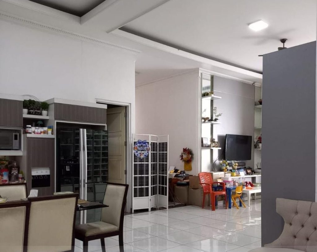 Dijual Cepat Rumah SHM di Cibubur, Jakarta By Rumah Chinida (Va)