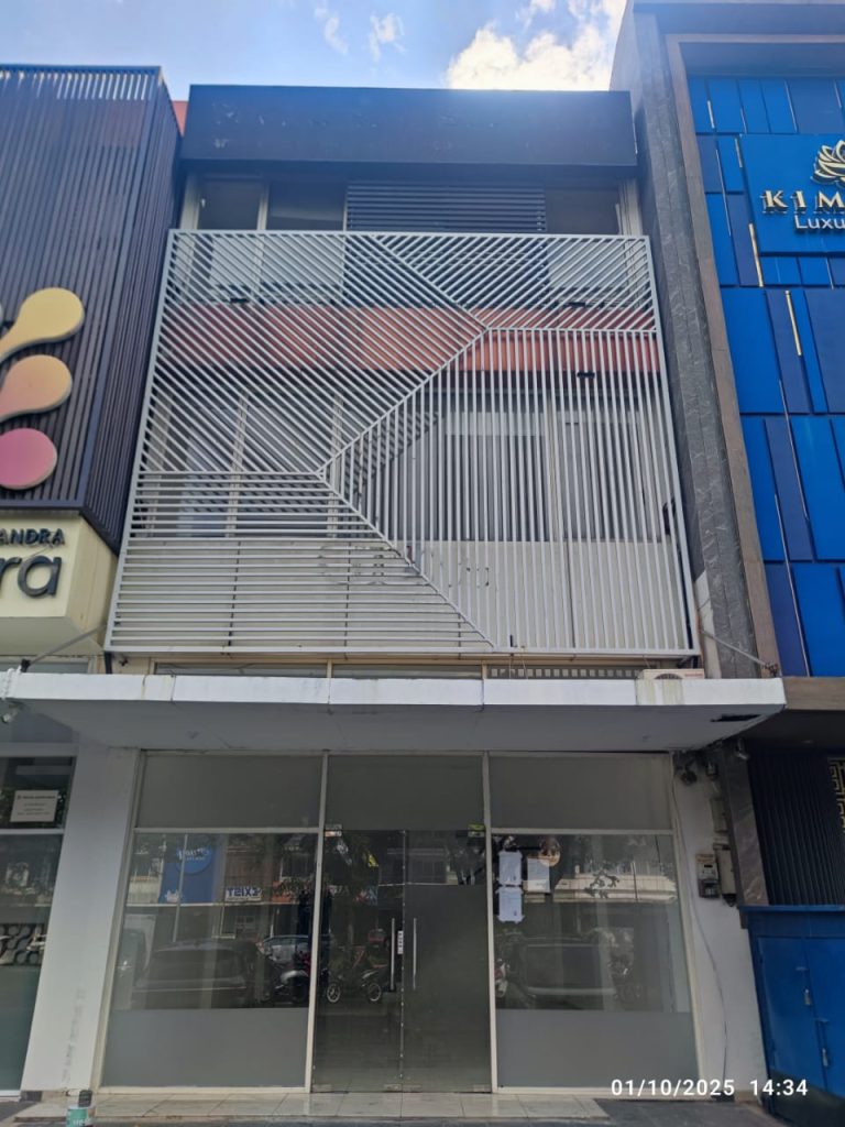 Dijual Ruko HGB 3 Lantai Uk 6X23 di Spectra By Rumah Chinida (Dw)