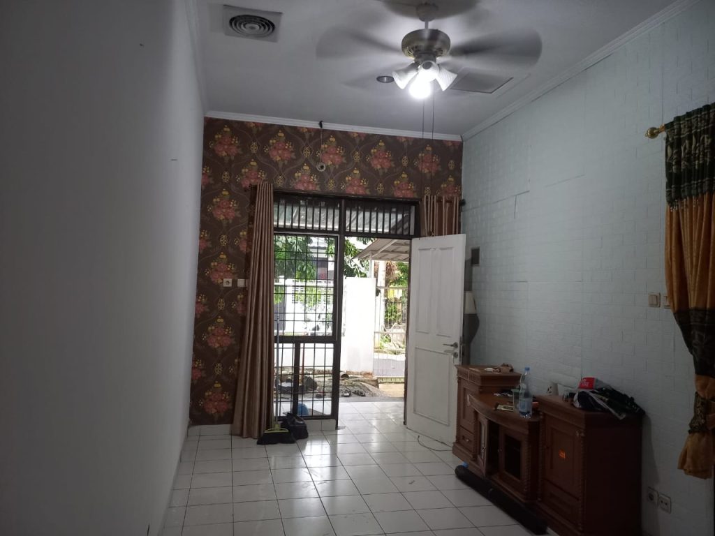 Disewakan Rumah Semi Furnish di Nusaloka, BSD By Rumah Chinida (Jb)