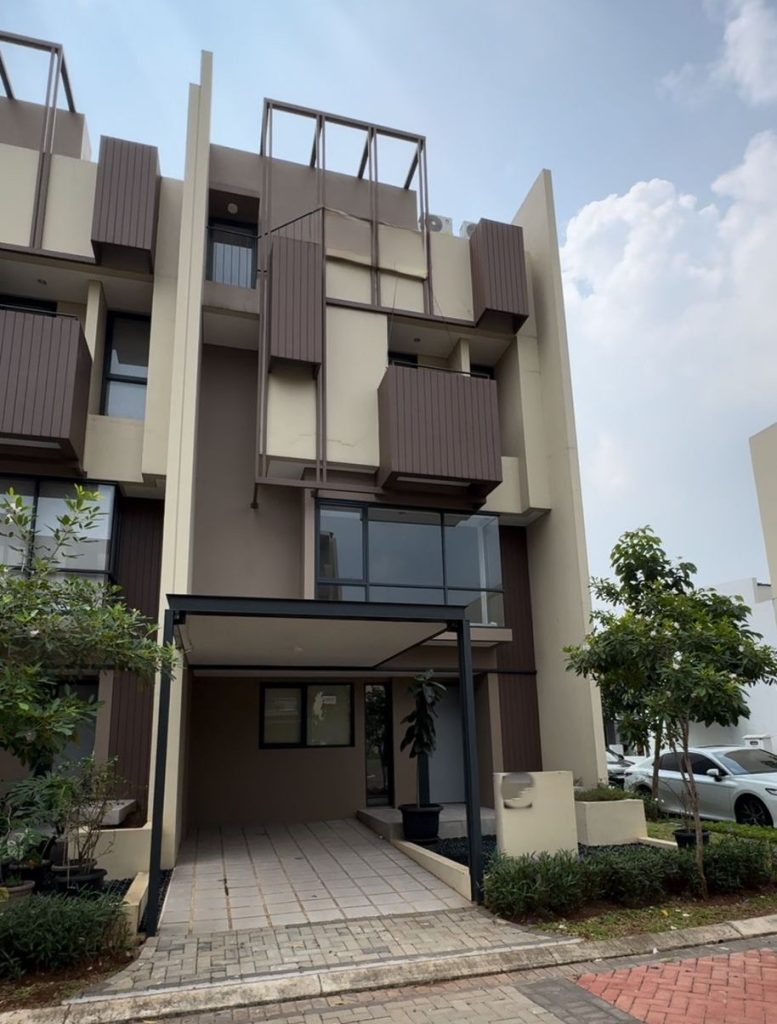 Dijual Rumah 3 Lantai di Impresahaus Tabebuya By Rumah Chinida (Dw)