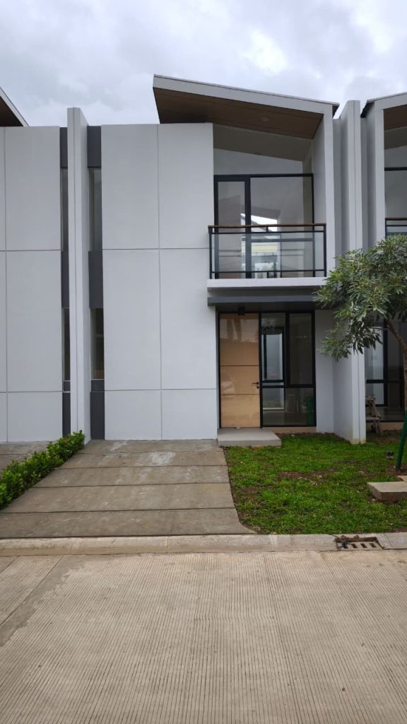 Disewakan Rumah Uk 5.5X13.5 di Cendana Essence By Rumah Chinida (Jb)
