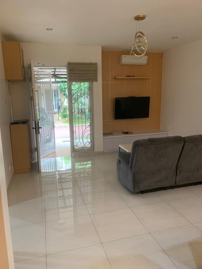 Dijual Rumah Full Renov di Cluster Latigo By Rumah Chinida (Dw)