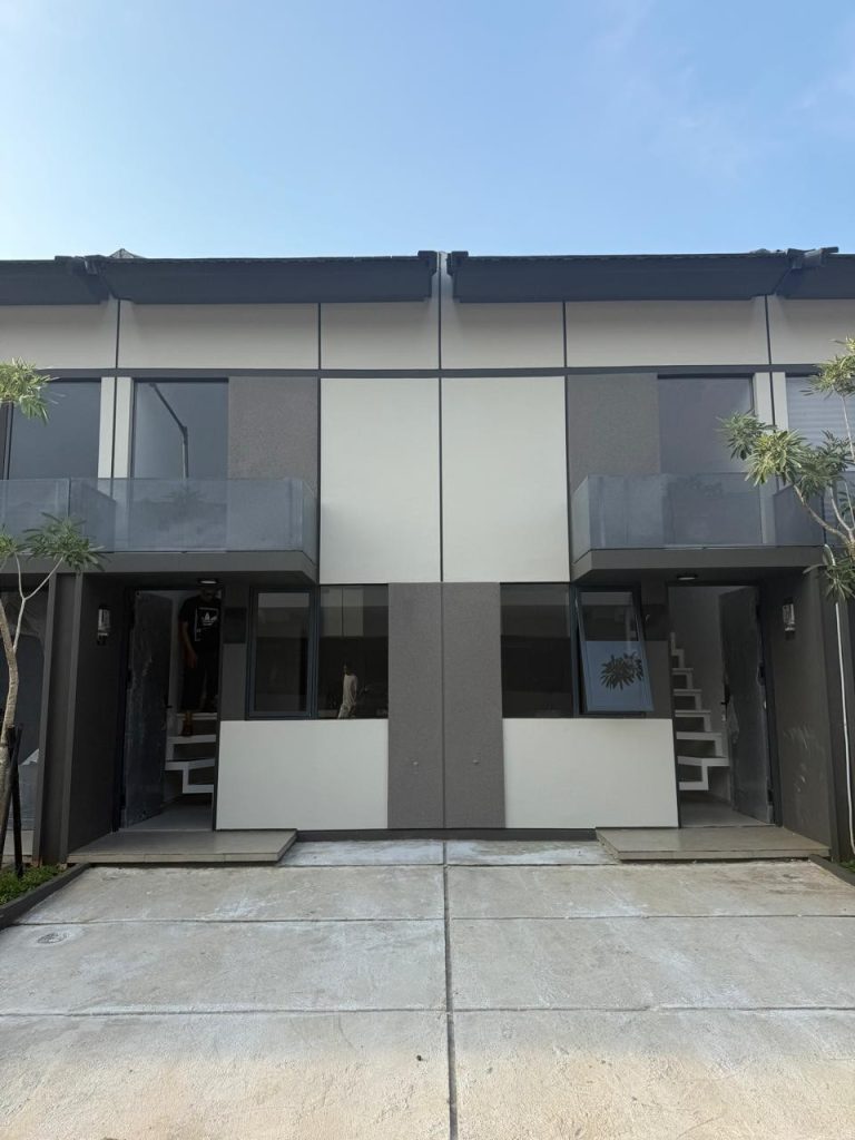 Disewakan Rumah 2 Lantai Tipe Z1 di Xyz Charm By Rumah Chinida (Jb)