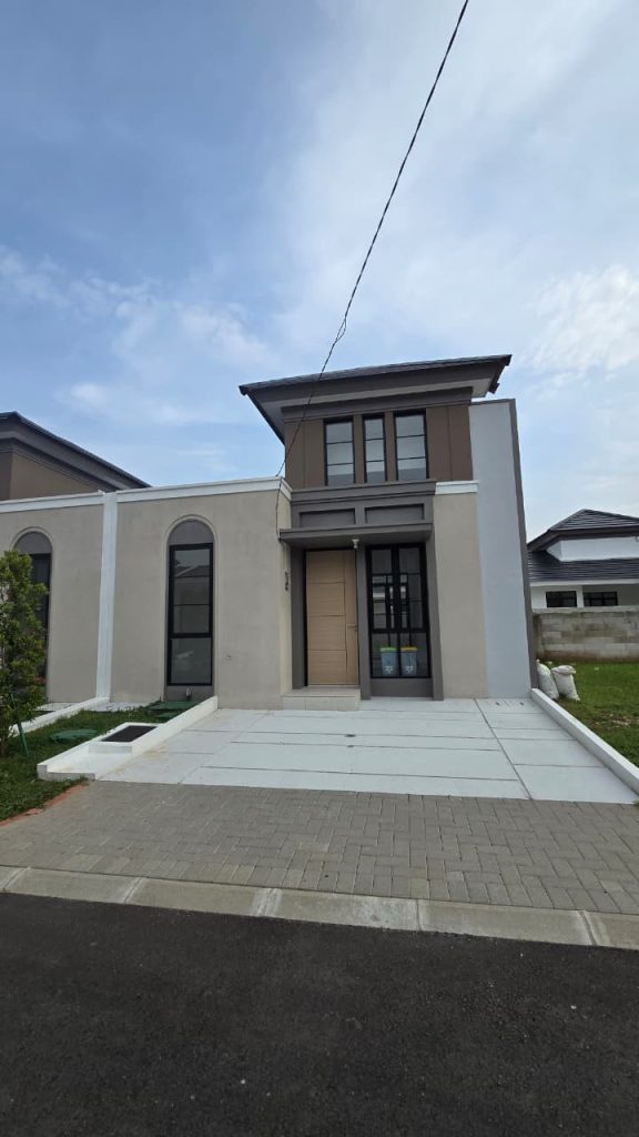 Disewakan Rumah 1 Lantai di Cluster Varenna By Rumah Chinida (Lw)