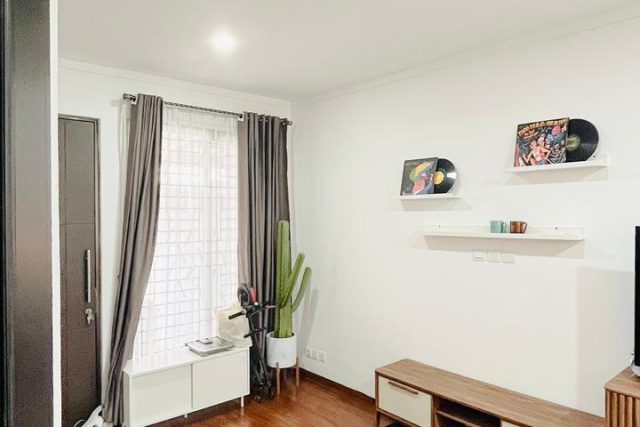 Dijual Rumah SHM di Cluster Graha Raya Bintaro By Rumah Chinida (Ay)