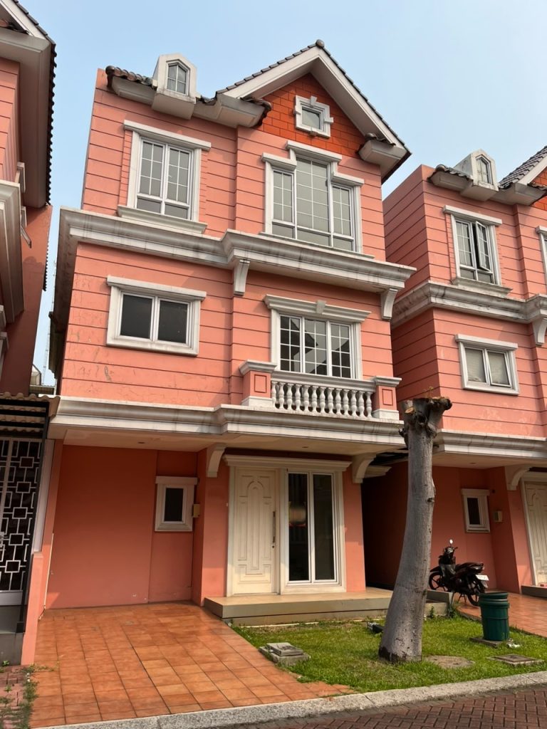 Dijual Rumah 3 Lantai 8X7.5 di Omaha Village 2 By Rumah Chinida (Ld)