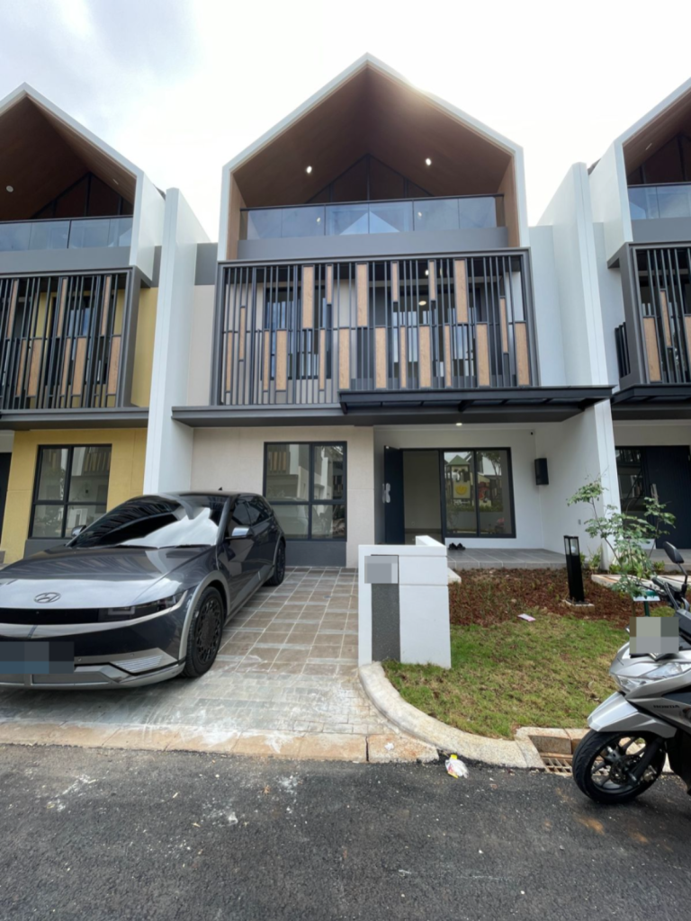 Dijual Rumah Gading Serpong di Strozzi Attic By Rumah Chinida (Dw)