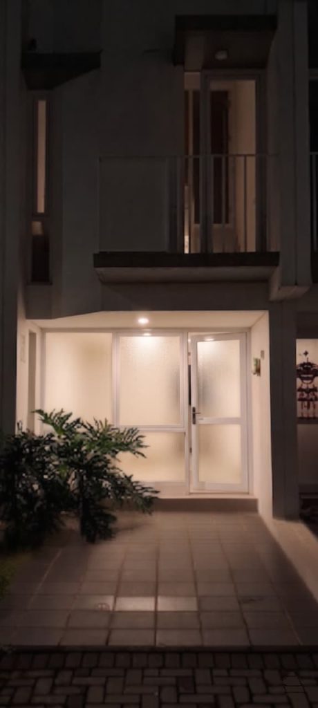 Disewakan Rumah BSD 3 Lantai Siap Huni di Myza By Rumah Chinida (Jb)