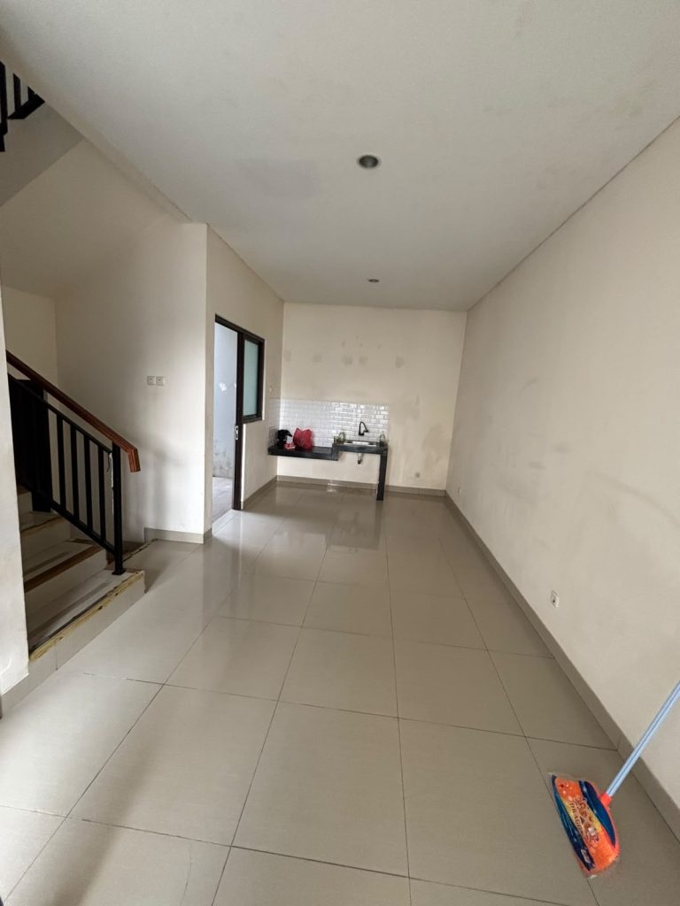 Disewakan Rumah Tangerang di Bumi Biru Terrace By Rumah Chinida (Ay)