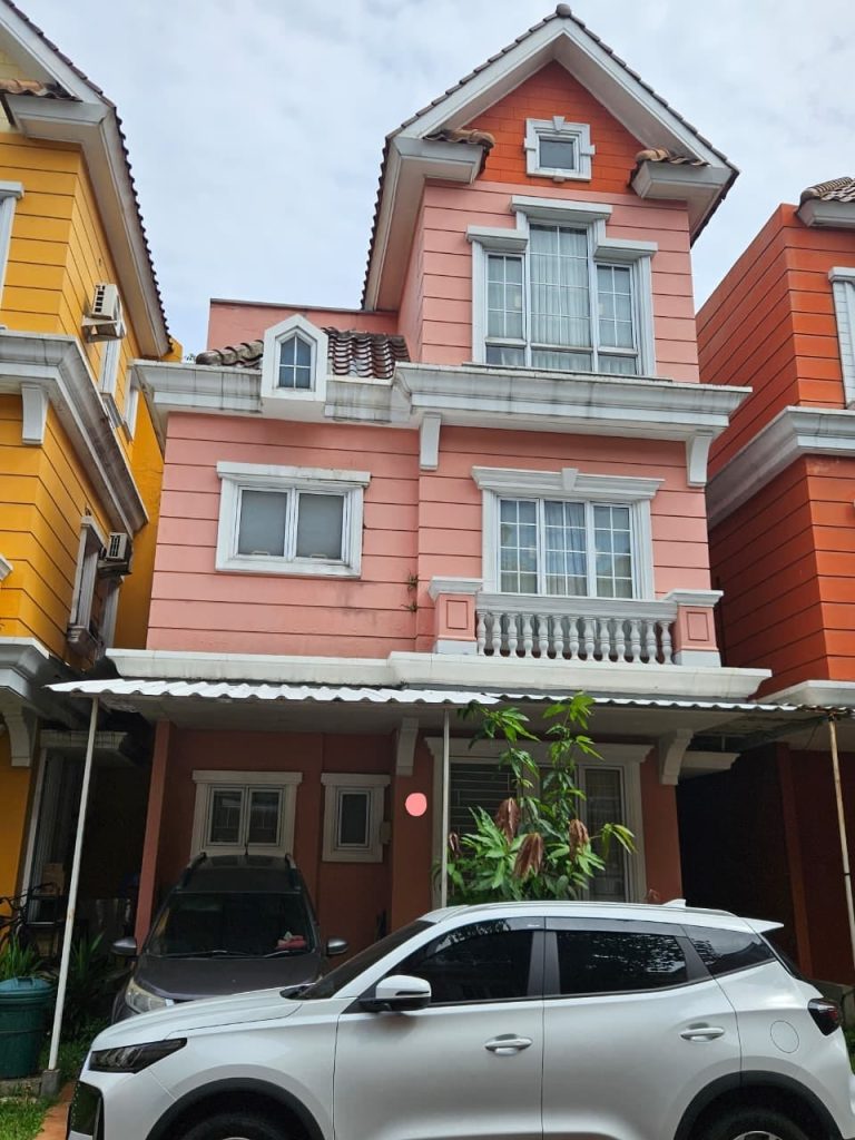 Dijual Rumah Gading Serpong SHM di Omaha Village By Rumah Chinida (Em)