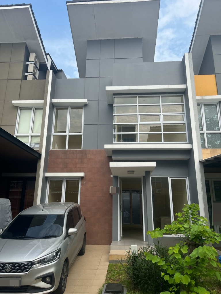 Disewakan Rumah Gading Serpong di Riviera Barat By Rumah Chinida (Dw)