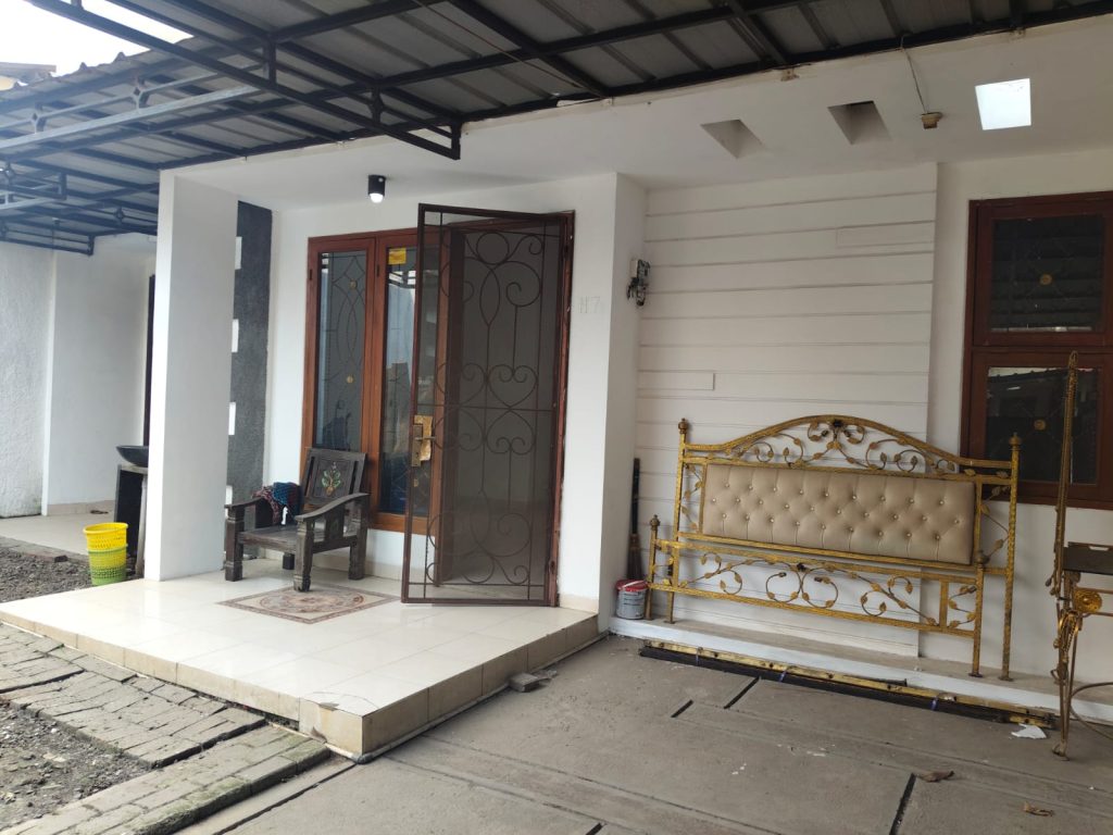 Dijual Rumah Tangerang Kota SHM di Komplek Kenanga By Rumah Chinida (Rt)