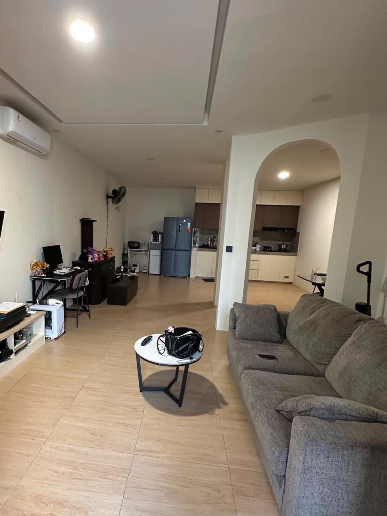 Dijual Rumah Lippo Karawaci di Cluster Cendana Essence By Rumah Chinida (Ay)
