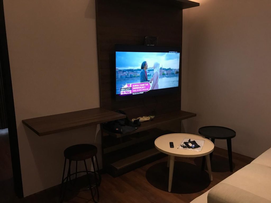 Disewakan Apartemen 1Br Gading Serpong di Carstenz By Rumah Chinida (Lw)