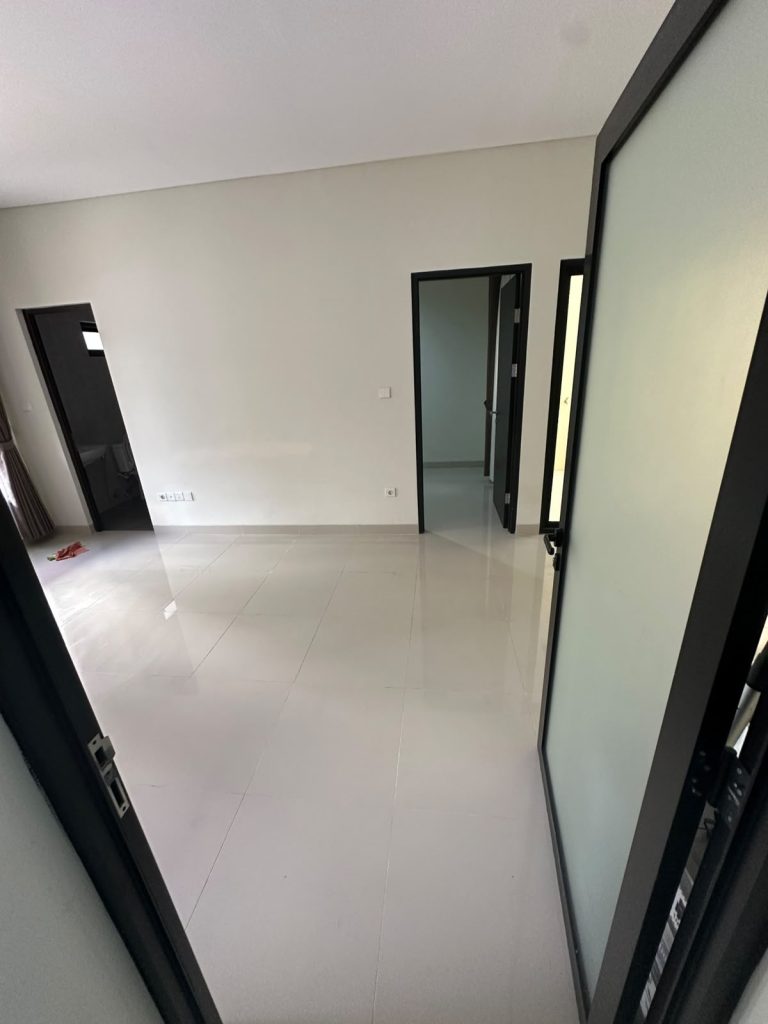 Dijual Rumah Tangerang 2 Lantai di Modernland By Rumah Chinida (Ll)