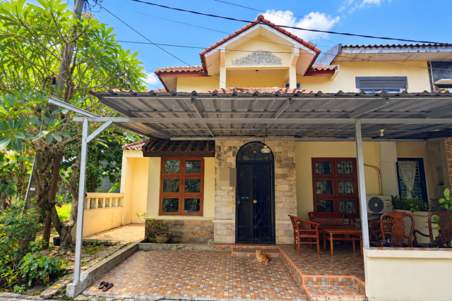 Dijual Rumah Tangerang Hook di Taman Ubud Loka 6 By Rumah Chinida (Jb)