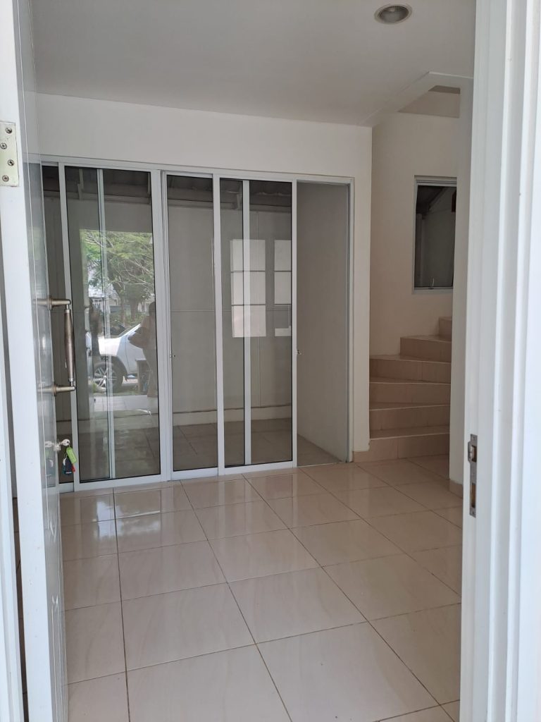 Dijual Rumah BSD SHM Hadap Selatan di Vanya Park By Rumah Chinida (Ay)